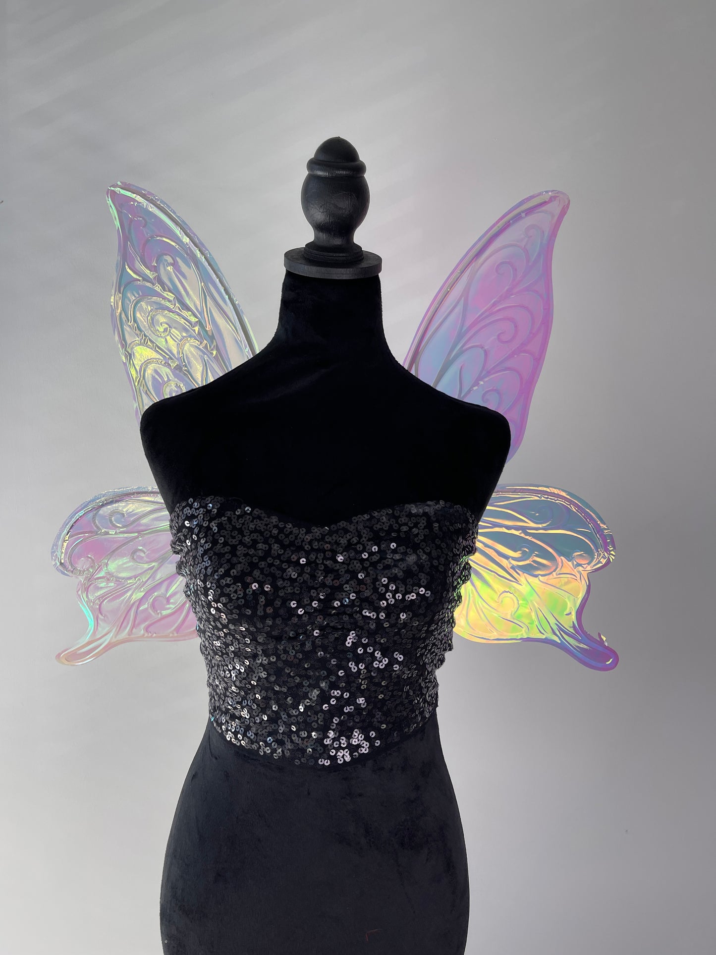 Color shifting fairy wings costume for festivals and Halloween