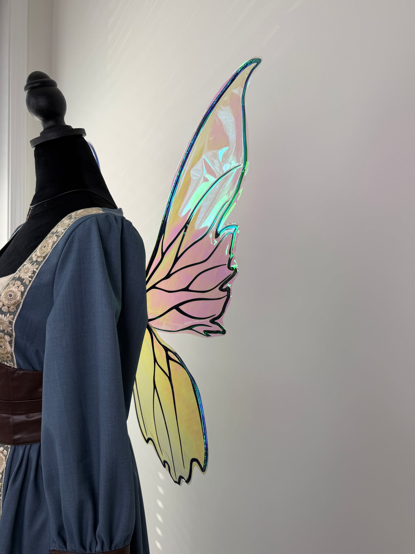 Emerald and purple cosplay wings that change color beautifully under different lighting