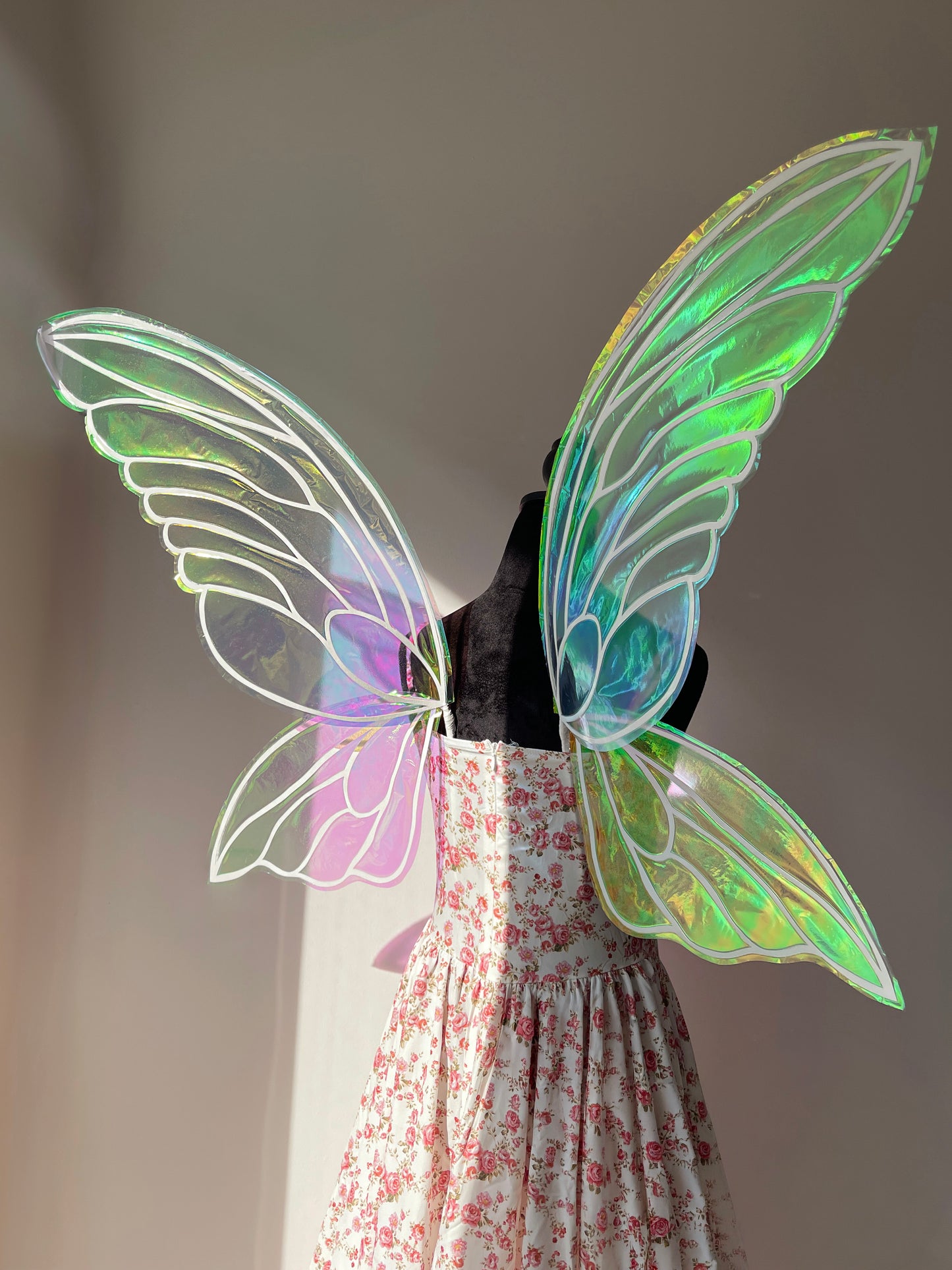 renaissance-faire-iridescent-fairy-wings-adult-costume